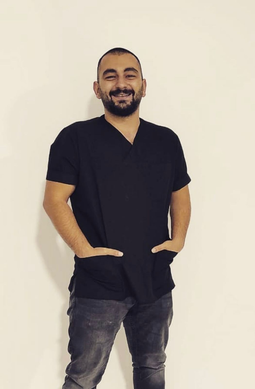 Dt. Ahmet Adil Çelik